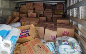 WhatsApp-Image-2026-06-02-at-09.41.23-300x187 Polícia Civil e PRF apreendem caminhão carregado de alimentos pertencente a facção criminosa em Cáceres